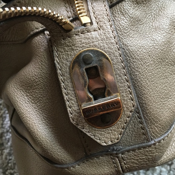 Dark Nude Burberry Leather Handbag - Picture 6 of 8